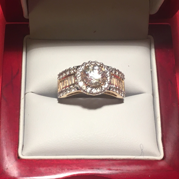 Ladies Round and Baguette Diamond Fashion Ring - Picture 1 of 2